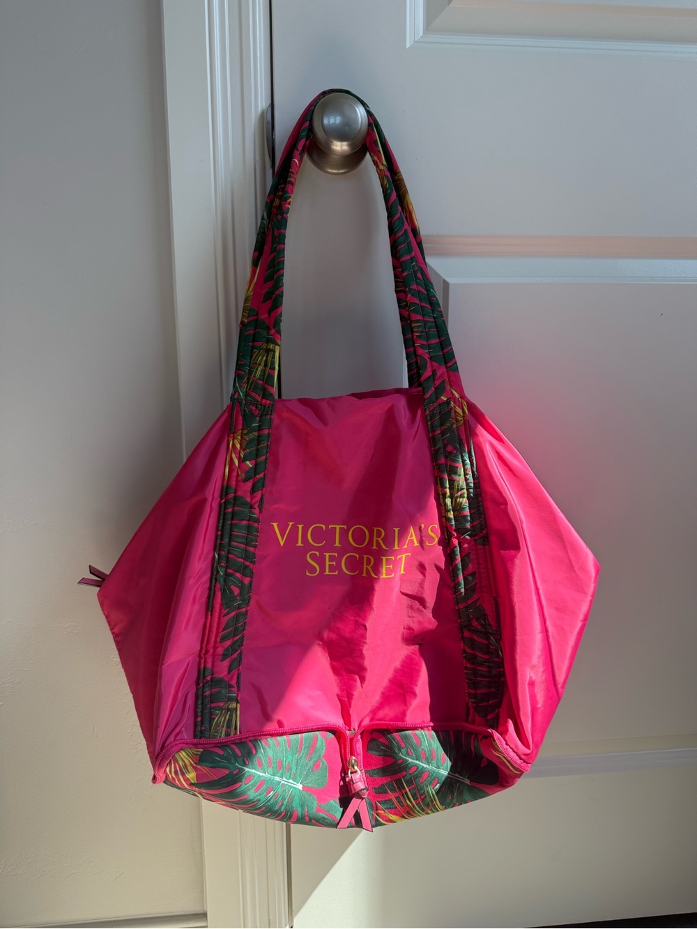 Victoria's Secret Bright Pink Tote with Tropical Leaf Trim